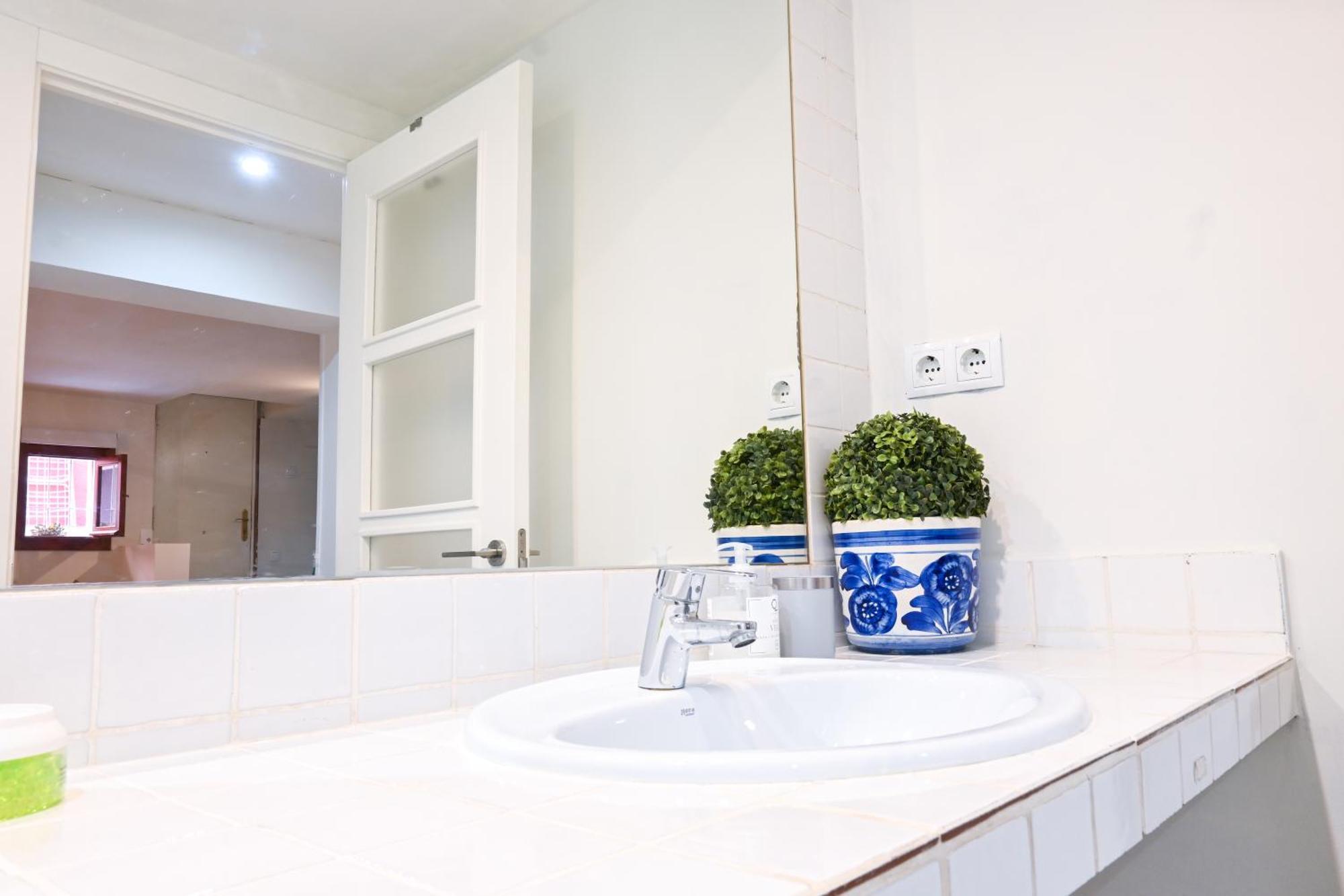 For You Rentals Alfonso XIII Apartment Temporal Axiii83 Madrid Exterior foto